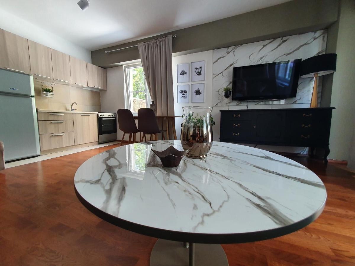 180m2 Two Floor Flat Center * סקופיה