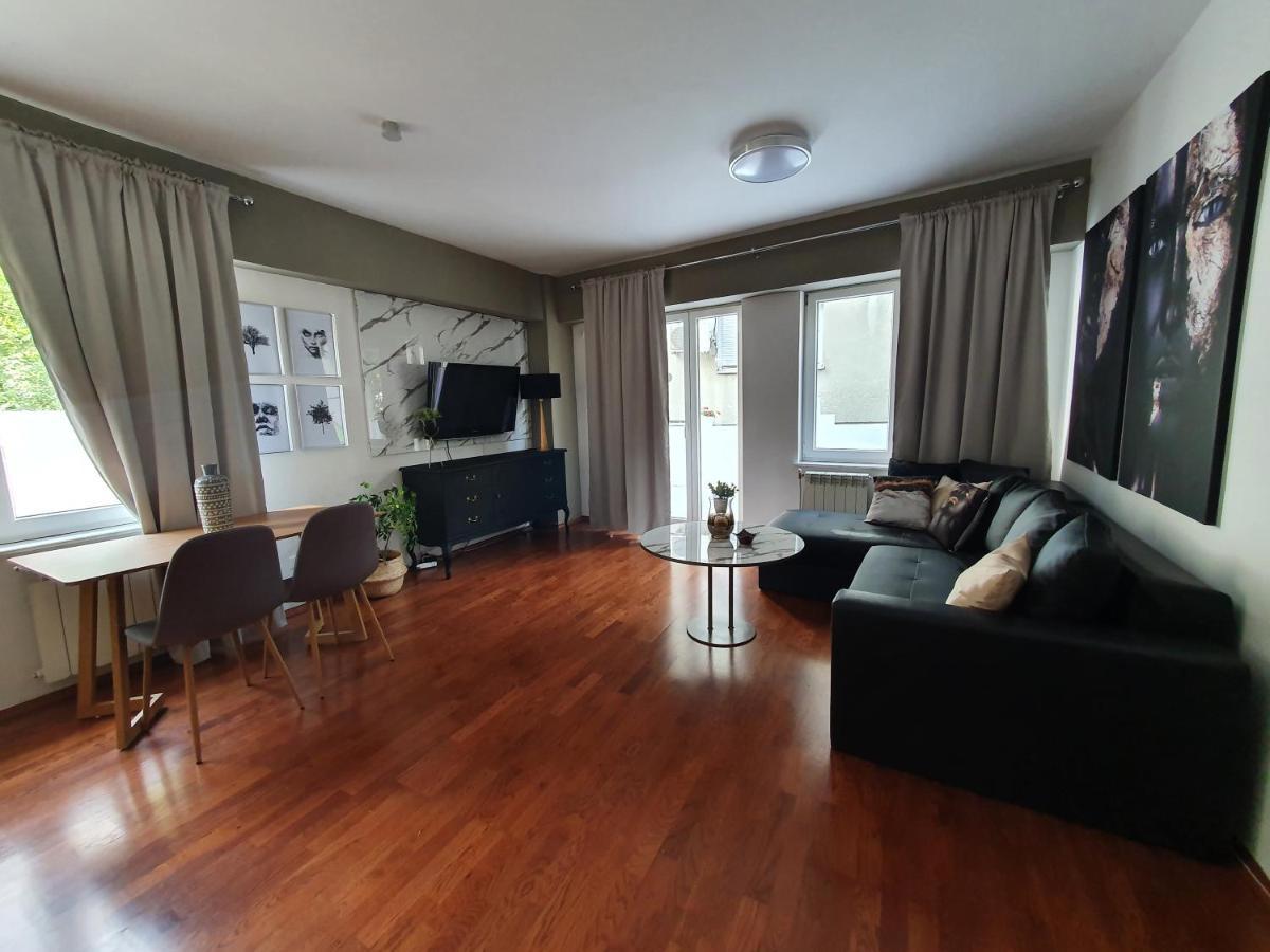 180m2 Two Floor Flat Center *