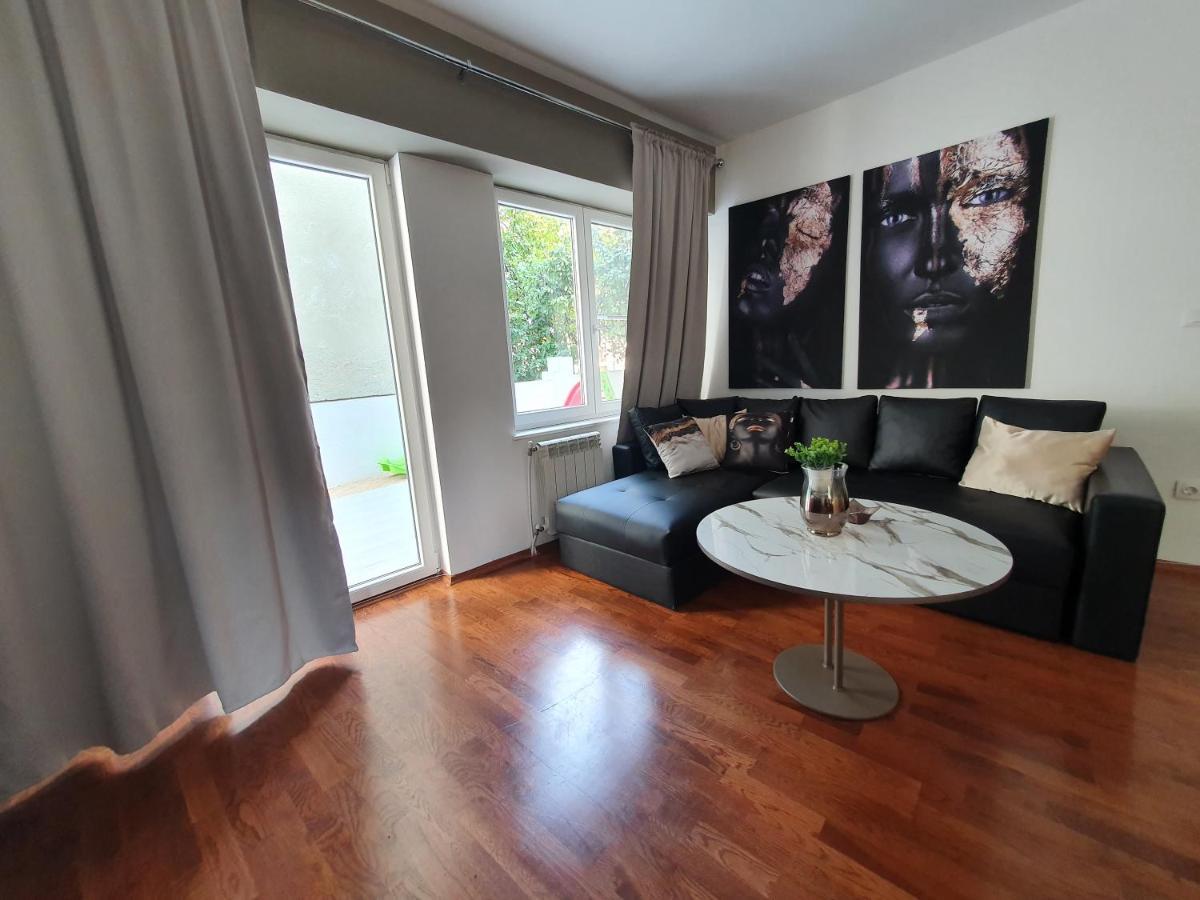 דירה 180m2 Two Floor Flat Center