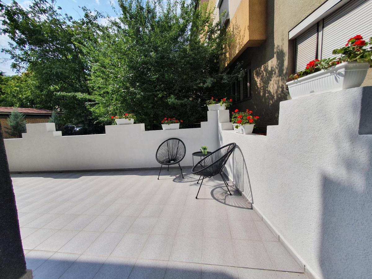 180m2 Two Floor Flat Center *