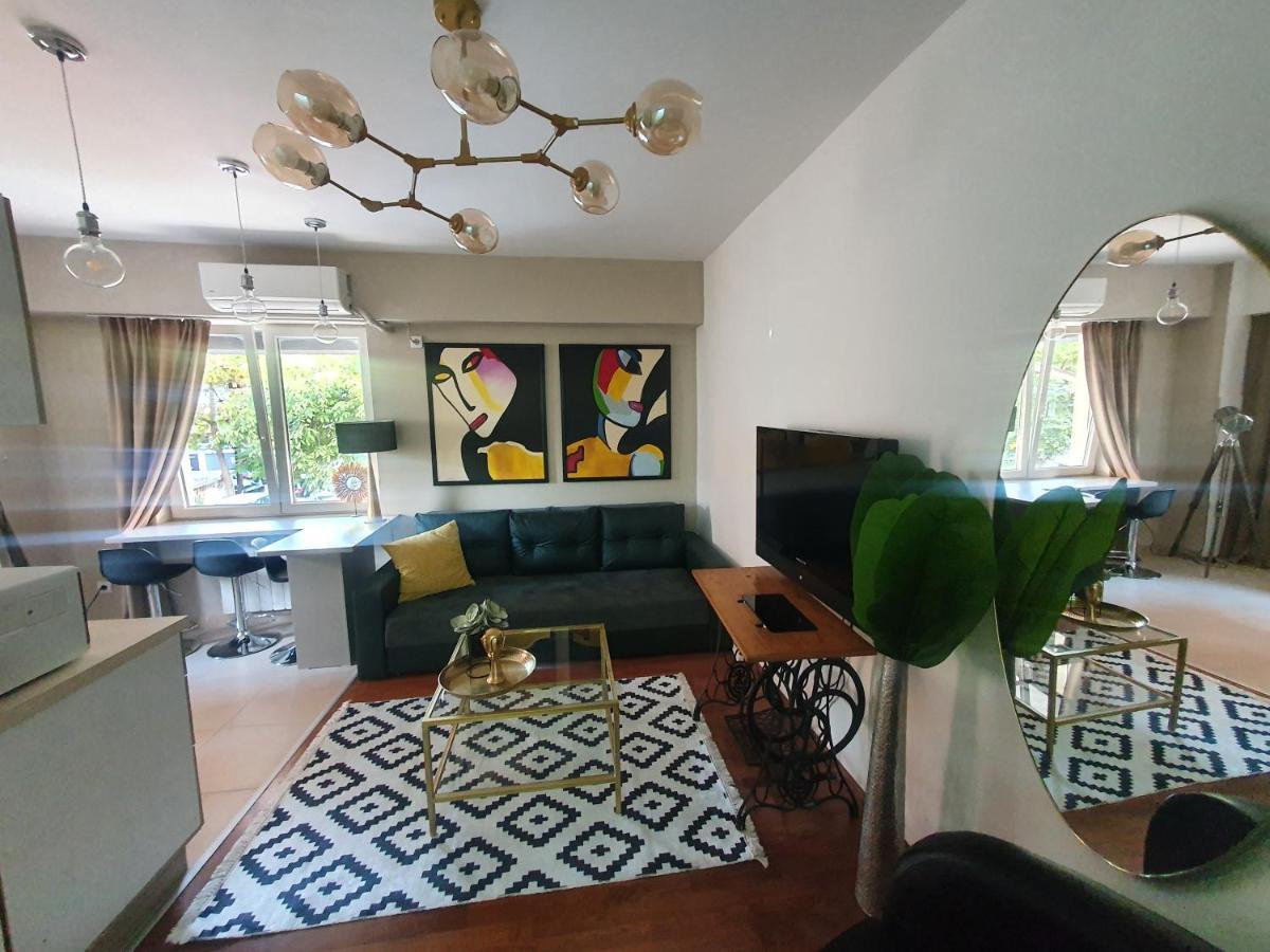 180m2 Two Floor Flat Center דירה סקופיה