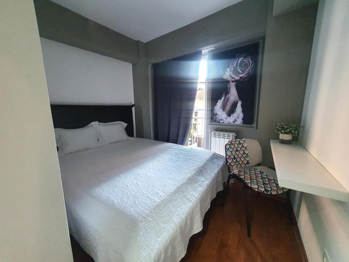 180m2 Two Floor Flat Center דירה סקופיה