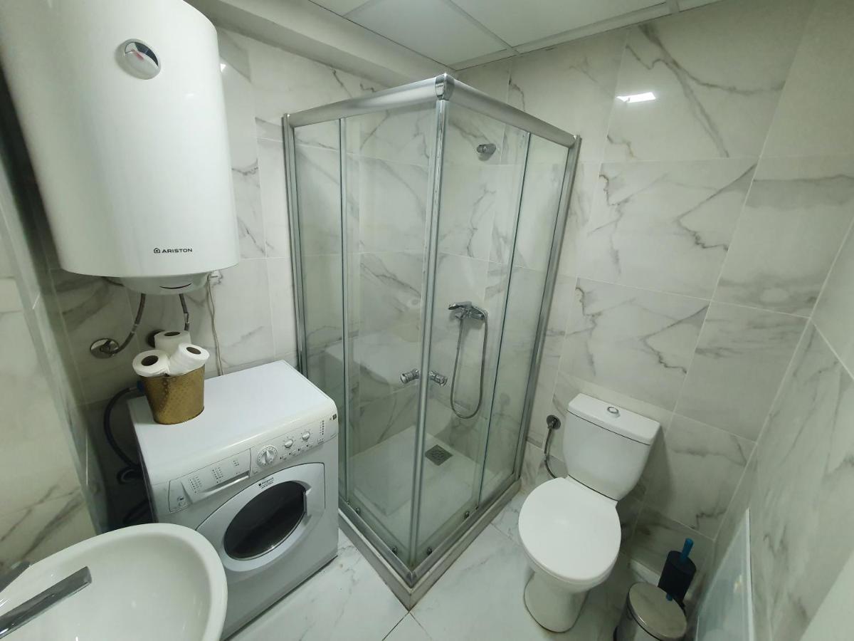 180m2 Two Floor Flat Center דירה סקופיה